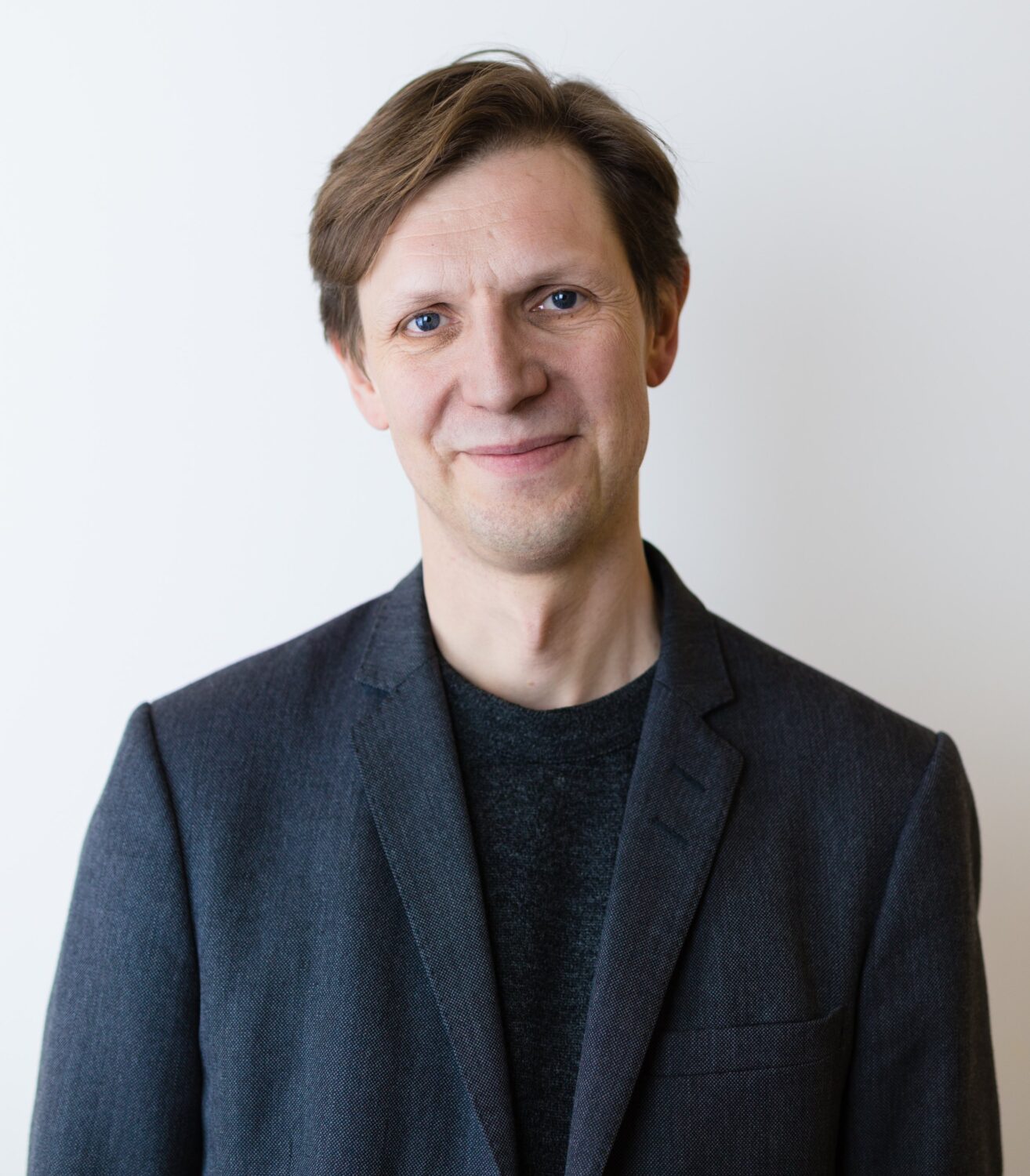 Udstillings og samlingschef Christian Holmsted Olesen fra Designmuseum Danmark
